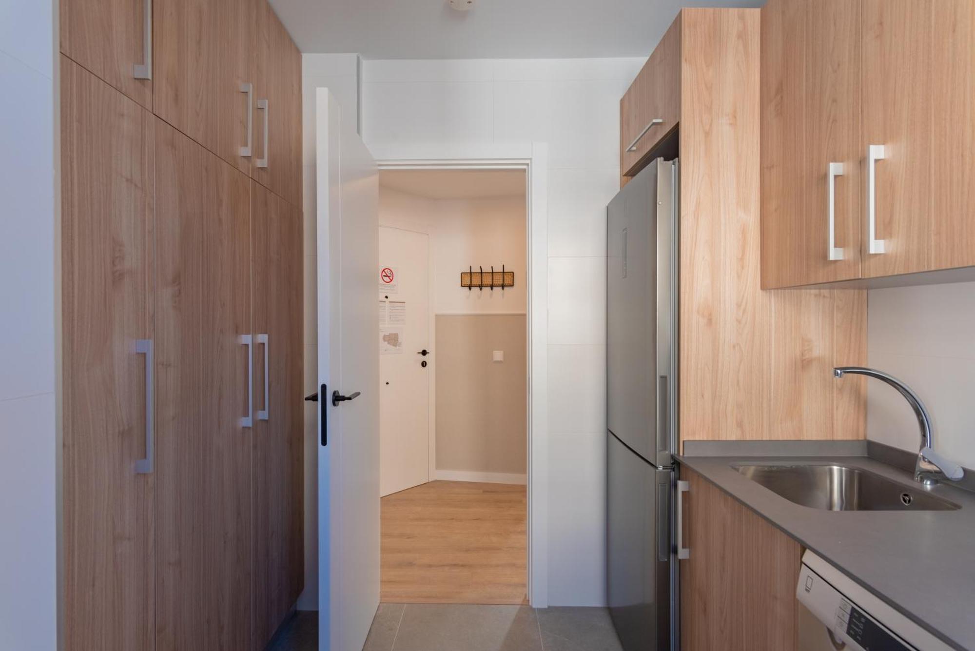 מאלגה Feelathome Atarazanas Apartments מראה חיצוני תמונה