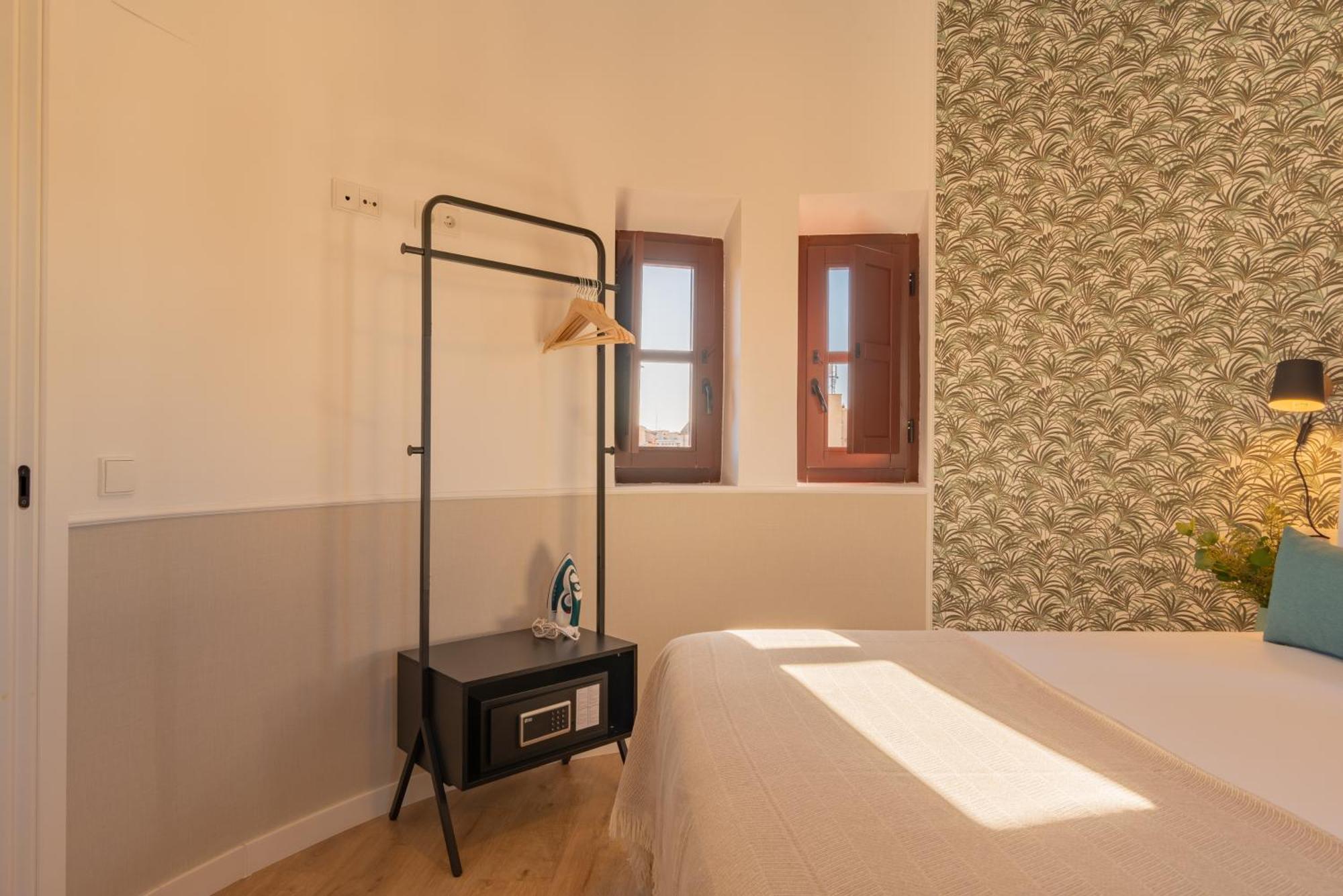 מאלגה Feelathome Atarazanas Apartments מראה חיצוני תמונה