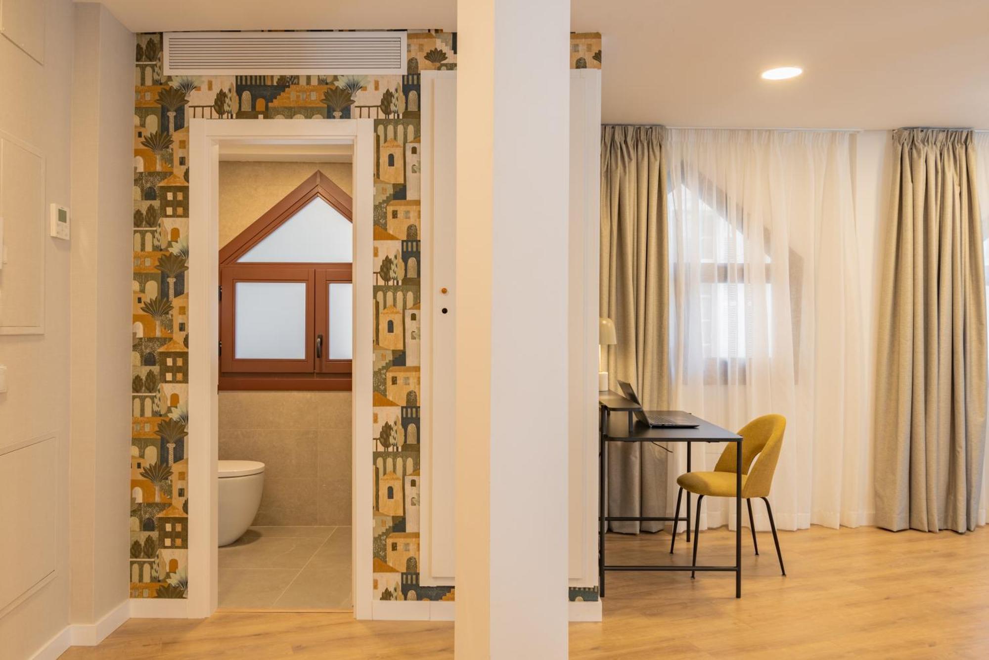 מאלגה Feelathome Atarazanas Apartments מראה חיצוני תמונה